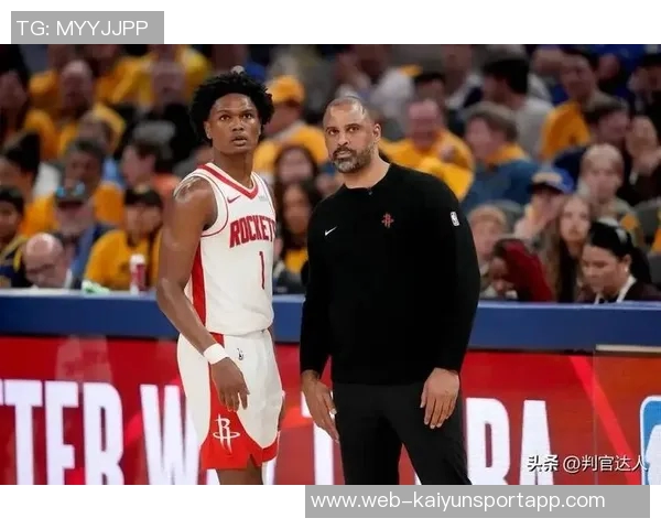 乌度卡直言球队失误频繁对手展现强大身体对抗能力 乌度卡直言球队失误频繁对手展现强大身体对抗能力