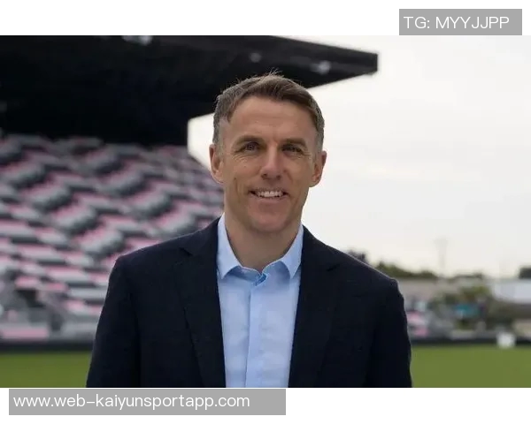 内维尔揭秘小贝与阿迪合作背后的故事及猎鹰球鞋的缘起 内维尔揭秘小贝与阿迪合作背后的故事及猎鹰球鞋的缘起