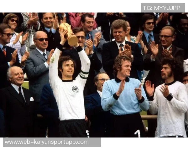 巴洛特利为保持竞技状态加盟第五级别球队进行训练 巴洛特利为保持竞技状态加盟第五级别球队进行训练