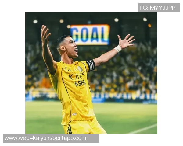 C罗梅开二度助利雅得逆转胜利庆祝照分享展现拼搏精神