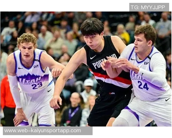 独行侠宣布裁掉小丹尼斯史密斯班顿与厄尔三名球员以调整阵容 独行侠宣布裁掉小丹尼斯史密斯班顿与厄尔三名球员以调整阵容