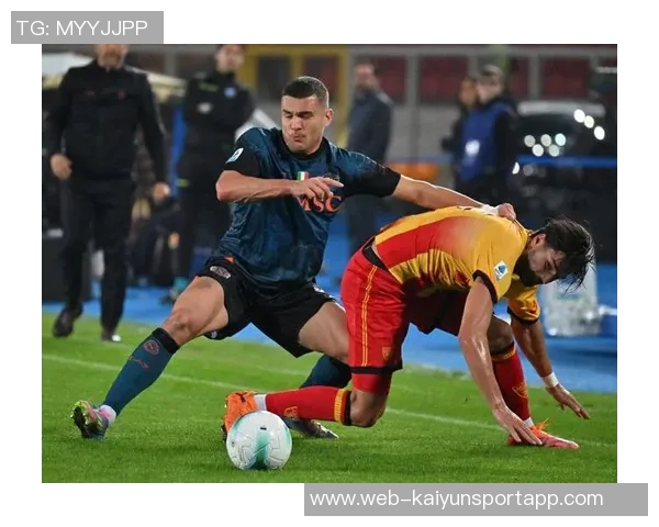 那不勒斯与葡萄牙体育球迷赛前冲突六人被捕一人送医治疗 那不勒斯与葡萄牙体育球迷赛前冲突六人被捕一人送医治疗